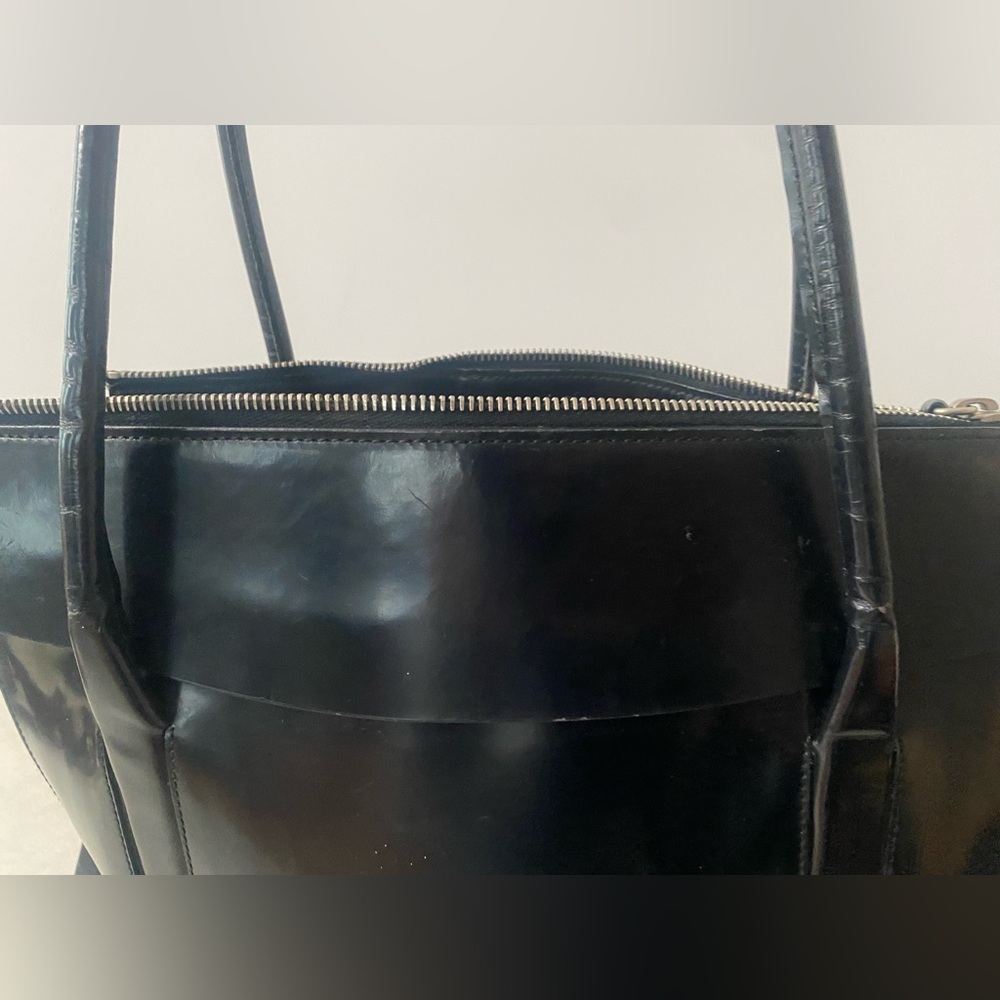 Authentic Prada bag. Double handle. - Picture 8 of 11